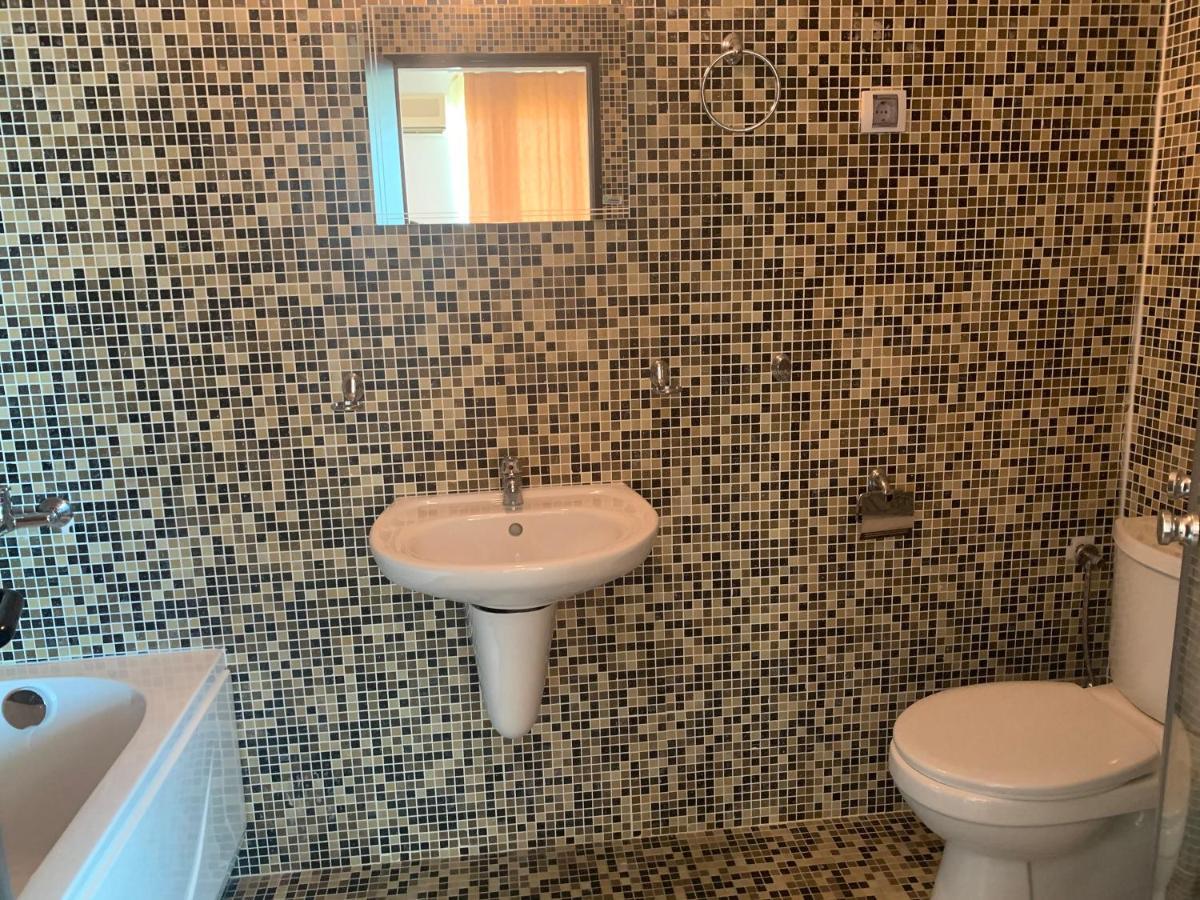 Апартамент В Сарафово Apartment Burgas Luaran gambar